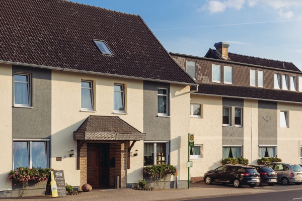 Zur Scharfen Ecke Landgasthof-Hotel